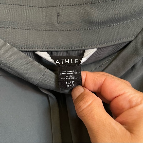 Athleta Women’s Jogger Pants Size 8 tall - Picture 5 of 8